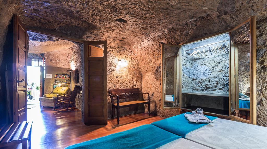 Casa Cueva Margaritas * Artenara